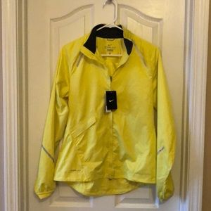 Nike storm fit running jacket